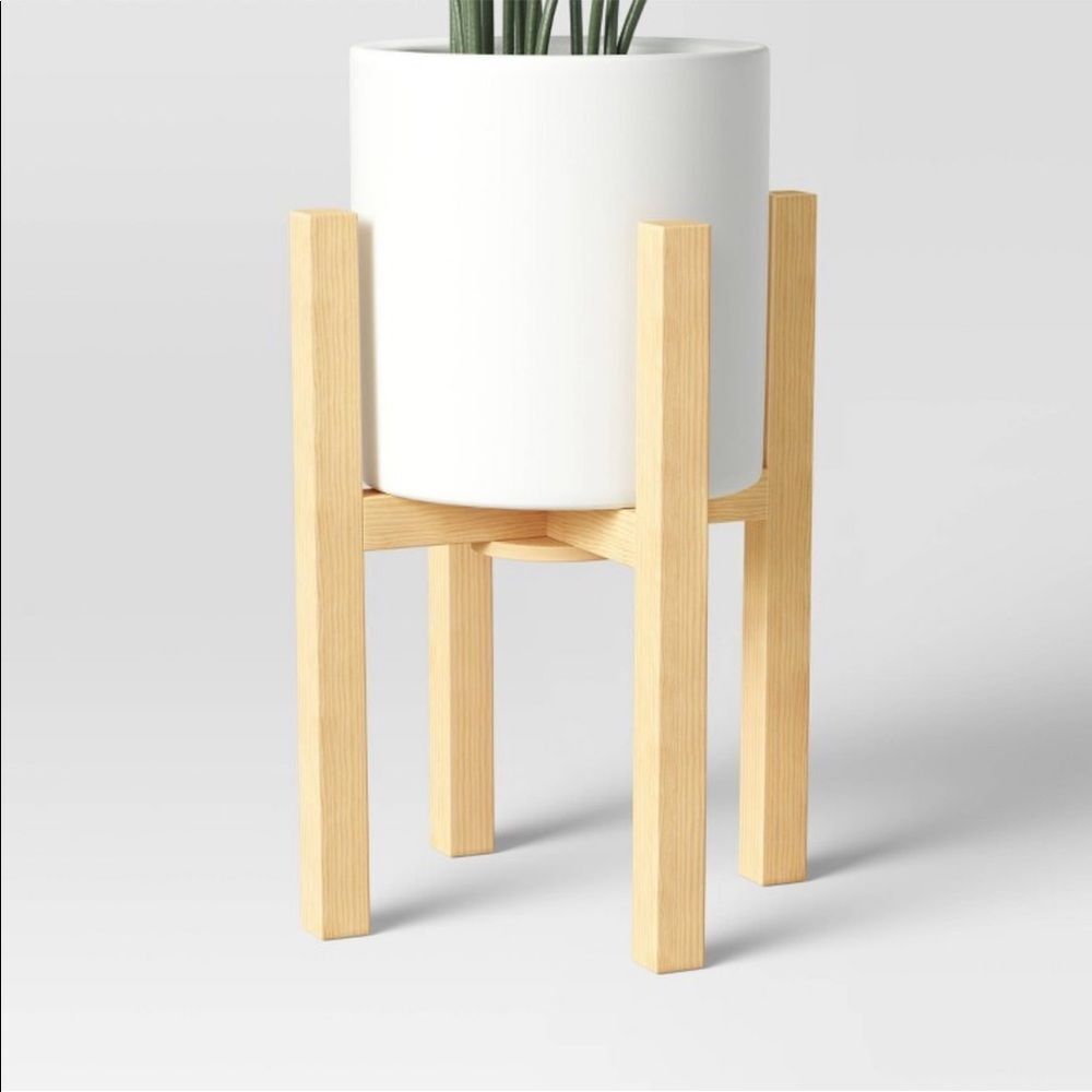 THRESHOLD NWT green plant in stand -19x15x15 - Picture 4 of 6